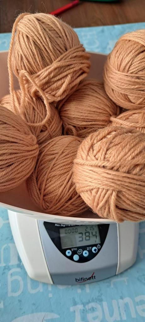 100% Scheerwol - Perfect voor je project!, Hobby en Vrije tijd, Stoffen en Lappen, Wol, Beige, Ophalen of Verzenden