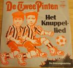 De Twee Pinten > Het knuppel lied, Gebruikt, 7 inch, Single, Ophalen of Verzenden
