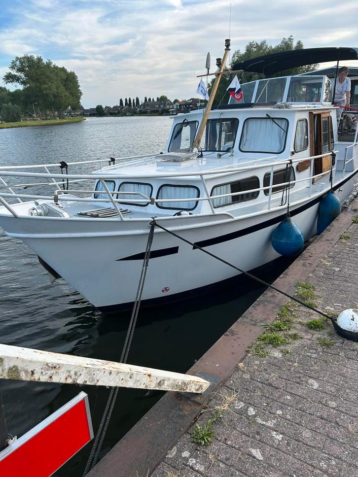 Pedro 1000 ak, Watersport en Boten, Motorboten en Motorjachten, Gebruikt, Staal, 9 tot 12 meter, Diesel, Binnenboordmotor, 50 pk of meer