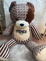Fendi knuffelbeer XXL, Kinderen en Baby's, Speelgoed | Knuffels en Pluche, Ophalen, Zo goed als nieuw, Beer