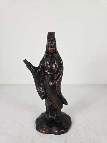 Beeld Guanyin, brons, karakters, China, 1e helft 20e eeuw beschikbaar voor biedingen