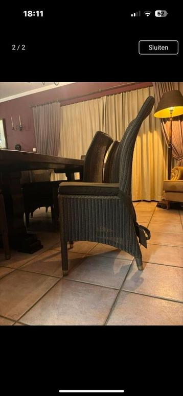 Lood loom stoelen beschikbaar voor biedingen