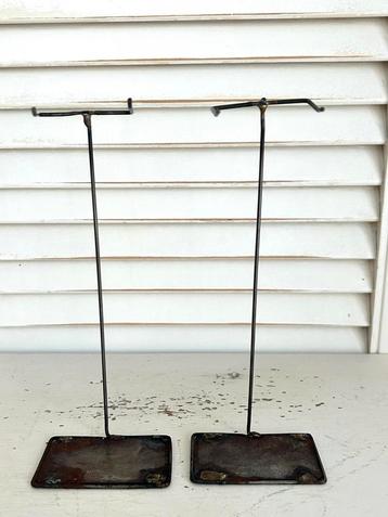 Twee vintage Barie pop standaards metaal beschikbaar voor biedingen