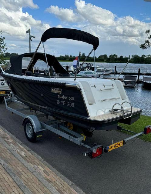 MAXIMA 600 TENDER Te Koop zonder trailer, Watersport en Boten, Sloepen, Zo goed als nieuw, 50 tot 70 pk, 6 meter of meer, Binnenboordmotor
