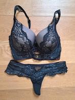 Hunkemöller Lucy Hale Bustierset 75E/M ZGAN, Hunkemöller, Ophalen of Verzenden, Zwart, Setje