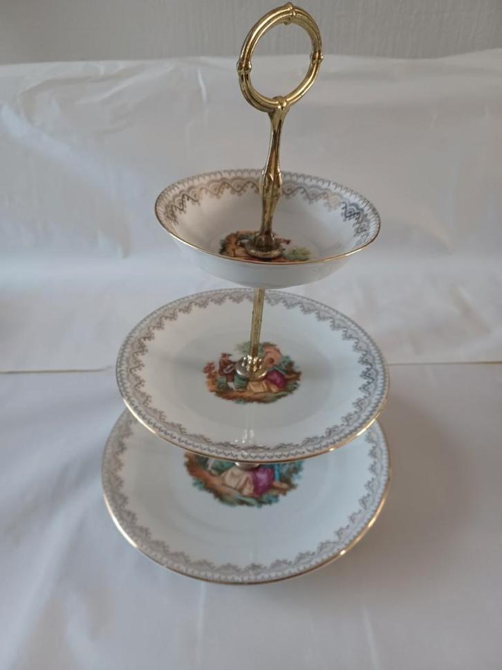 Etagere brocante, Antiek en Kunst, Antiek | Glas en Kristal, Ophalen