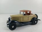 ertl 1/43 ford roadster de luxe, Ophalen of Verzenden, Zo goed als nieuw, Auto, Overige merken