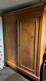 Antieke houten kast, Ophalen