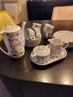 Te.koop vintage saks blauw servies in goede staat, Huis en Inrichting, Keuken | Servies, Ophalen, Gebruikt, Overige stijlen, Porselein