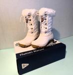 Mooie z.g.a.n. lekkere warme laarzen maat 39/40, Kleding | Dames, Schoenen, Ophalen of Verzenden, Zo goed als nieuw, Wit, Hoge laarzen