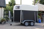 Mooie 2 paards trailer, Dieren en Toebehoren, Paarden en Pony's | Trailers en Aanhangwagens, Ophalen, Gebruikt, Hout, 2-paards trailer