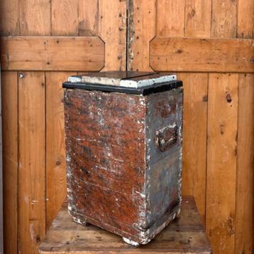 Kist transportkist hout origineel industrie 49 cm hoog beschikbaar voor biedingen