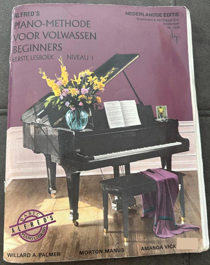 Alfred's Pianomethode Volwassen Beginners Niveau 1 piano, Muziek en Instrumenten, Bladmuziek, Zo goed als nieuw, Les of Cursus
