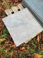 Gratis 4 Plavuizen 45x45, Doe-het-zelf en Verbouw, Vloerdelen en Plavuizen, Ophalen, Gebruikt, Minder dan 5 m², Plavuizen