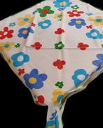 1220 Vrolijk vintage tafelkleed kleed tafelkleedje swiet, Huis en Inrichting, Tafelkleden, Ophalen of Verzenden, Nieuw, Vierkant
