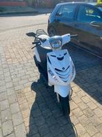 Zip 4takt scooter, Ophalen, Zo goed als nieuw, Zip