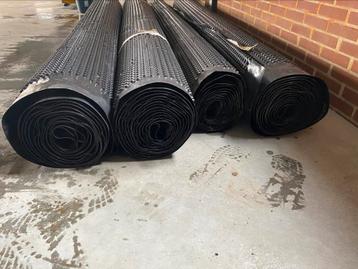 Noppen folie zwart 7mm voor werkvloer beschikbaar voor biedingen