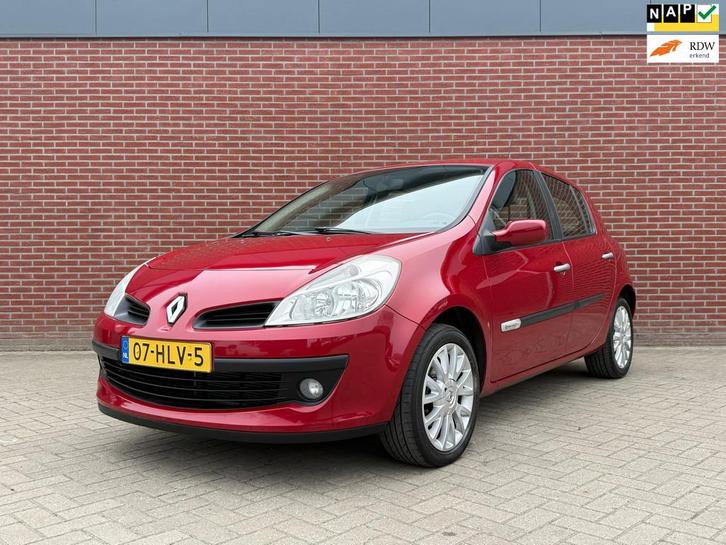 Renault Clio 1.2-16V Special Rip Curl / Nap / Airco / Cruise, Auto's, Renault, Bedrijf, Te koop, Clio, ABS, Airbags, Airconditioning