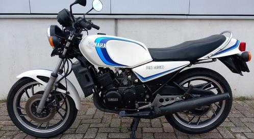 Yamaha RD 350 LC 4L0 1982, Motoren, Motoren | Yamaha, Particulier, Super Sport, meer dan 35 kW, 2 cilinders, Ophalen