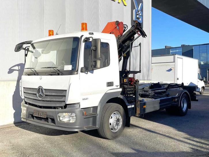 2015 Mercedes-Benz Atego Vrachtwagen met laadkraan, Auto's, Vrachtwagens, Bedrijf, Mercedes-Benz, Overige brandstoffen