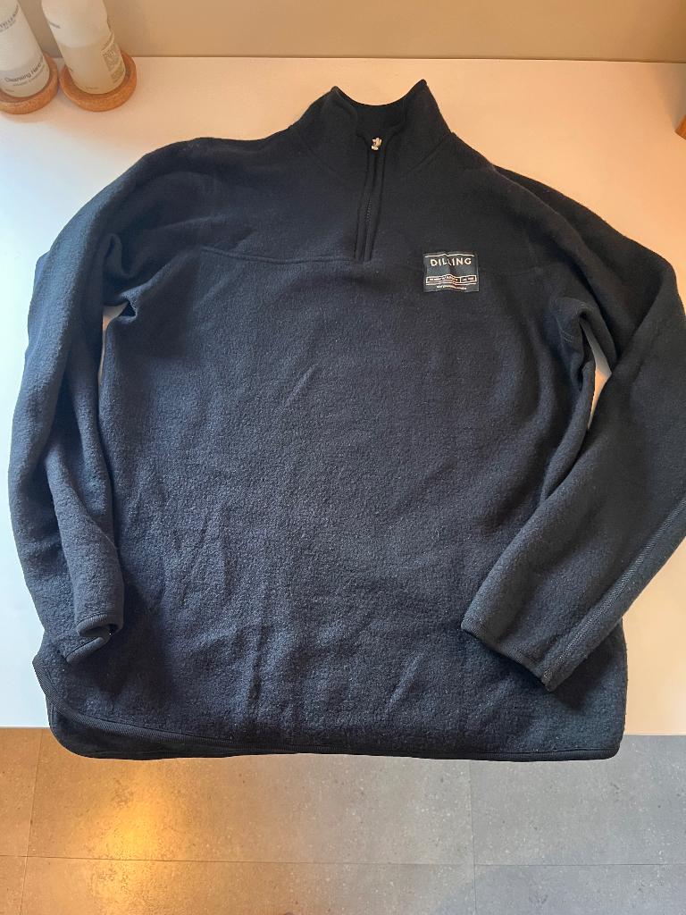 Fleecetrui Dilling van merinowol van dames Maat 42, Kleding | Dames, Ophalen of Verzenden, Gedragen, Maat 42/44 (L), Zwart