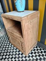 Antiek eiken nachtkastje met marmeren blad., Ophalen, Gebruikt, Minder dan 45 cm, 70 cm of meer