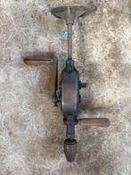 Antieke handboor, Ophalen, Gebruikt