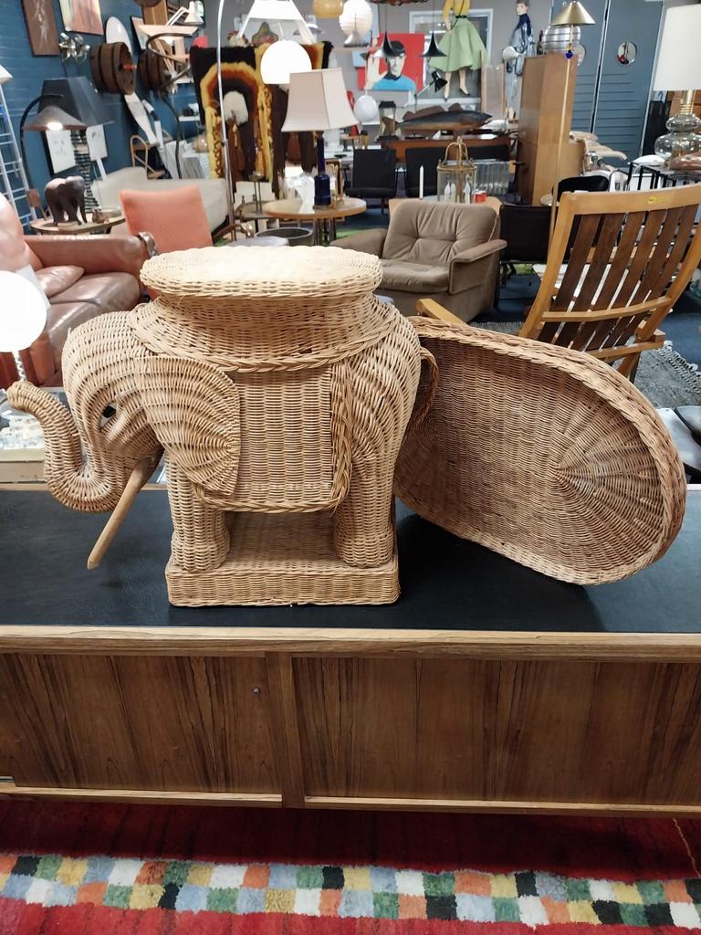 rotan olifant bijzettafel, Ophalen