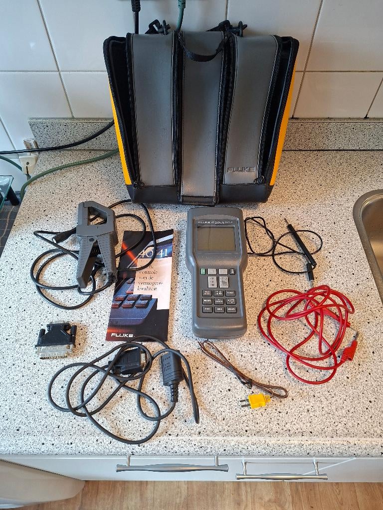 Fluke 41 met o.a. Fluke 80i-500s AC Current Probe, Ophalen of Verzenden, Gebruikt, Overige meters