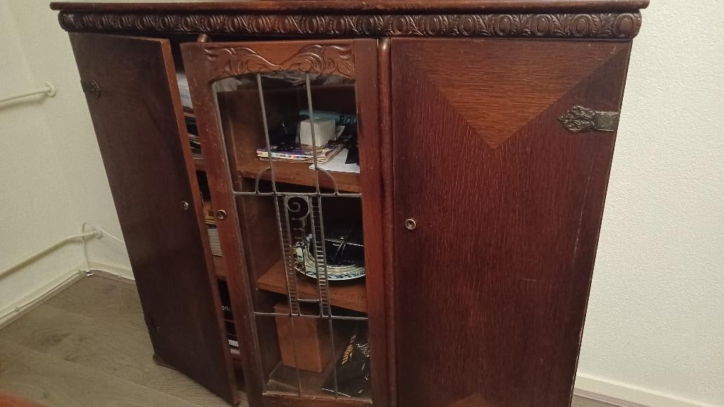 Antiek kastje, Antiek en Kunst, Ophalen