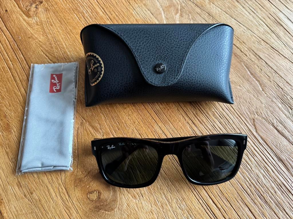 Ray Ban RB4428 601/31, Zonnebril, Zwart, Ophalen of Verzenden, Zo goed als nieuw