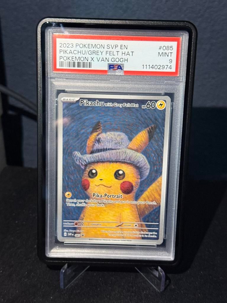 Pikachu With Grey Felt Hat psa9, Ophalen of Verzenden, Nieuw