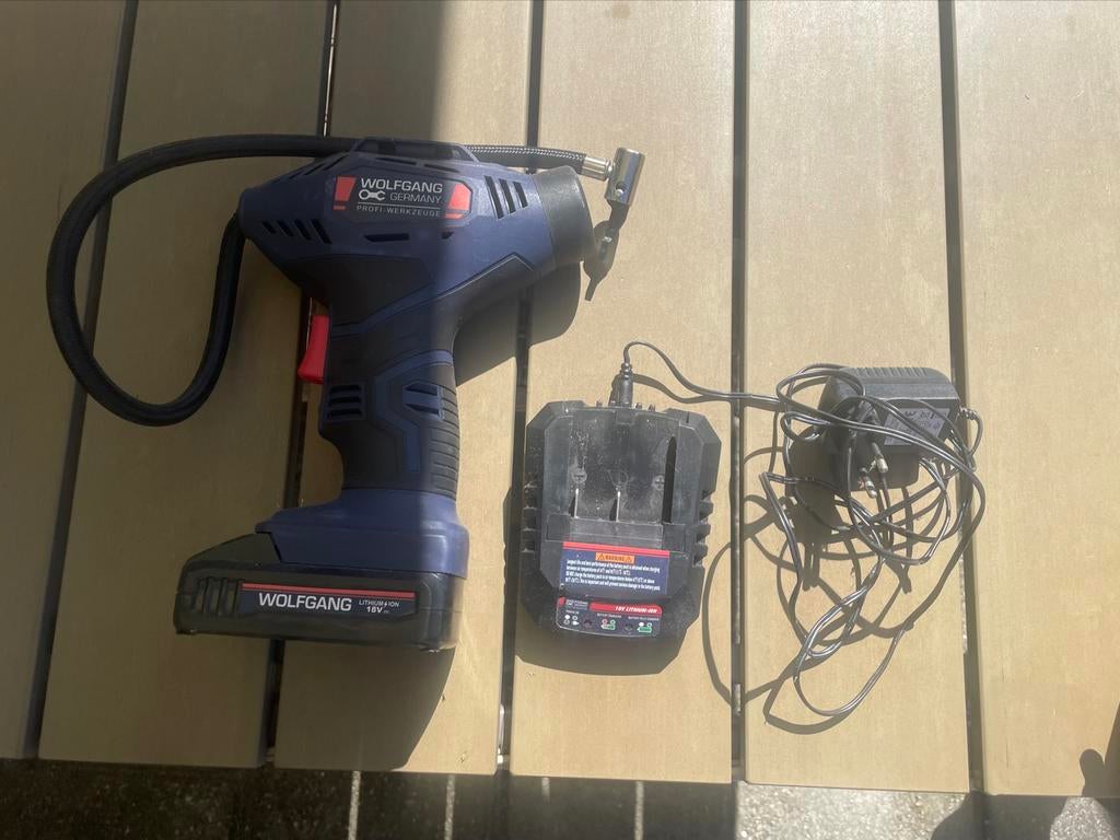 Wolfgang Germany Handcompressor met defecte slang, Doe-het-zelf en Verbouw, Compressors, Gebruikt, 6 tot 10 bar, Ophalen of Verzenden