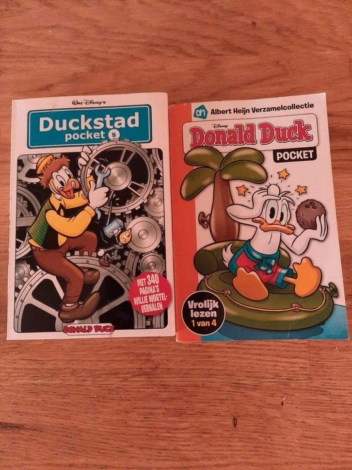 Donald Duck & Duckstad Pocket - 2 stripboeken, Boeken, Stripboeken, Gelezen, Meerdere stripboeken, Ophalen of Verzenden