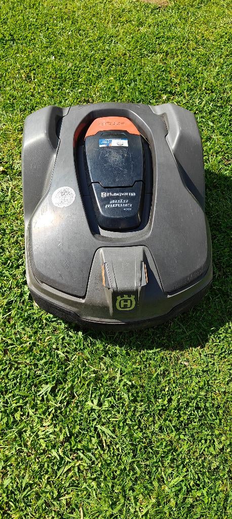Robotmaaier Husqvarna 430x, Ophalen, Gebruikt, 20 tot 25 cm, Husqvarna