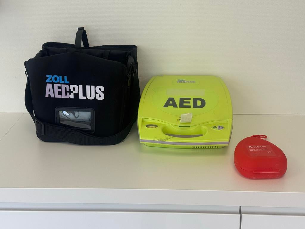 AED, Ophalen, Zo goed als nieuw