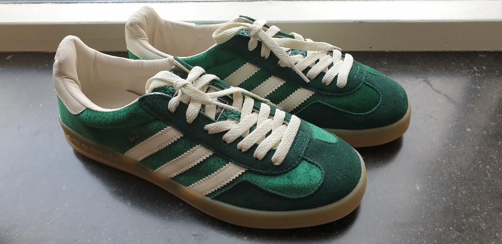 NIEUW schoen van merk Gucci .. Maat 43., Kleding | Heren, Schoenen, Overige kleuren, Overige typen, Nieuw, Ophalen of Verzenden