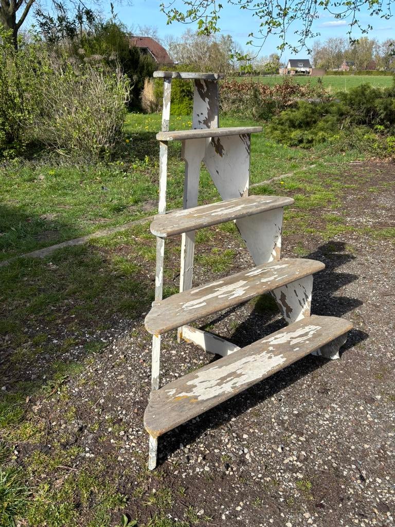 Antieke houten planten etagère of houten hoek etagère, Antiek en Kunst, Curiosa en Brocante, Ophalen of Verzenden