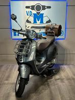 Vespa Primavera Touring 45KM BJ 2023 Zo Goed Als Nieuw, Ophalen, Overige modellen, Zo goed als nieuw, Benzine