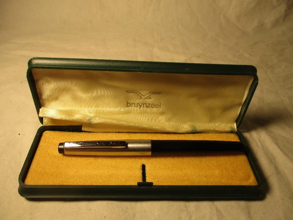 Bruynzeel vulpen, Verzamelen, Ophalen of Verzenden, Zo goed als nieuw, Vulpen, Overige merken