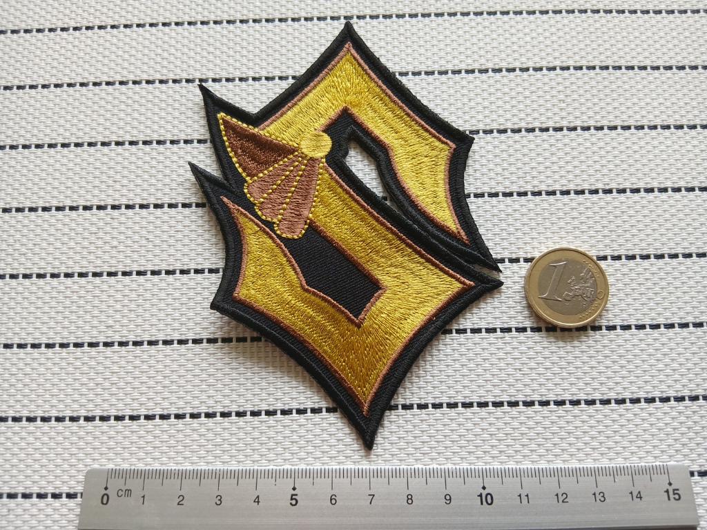 Sabaton zeer mooie shaped S patch s91 metal, Verzenden, Nieuw, Kleding