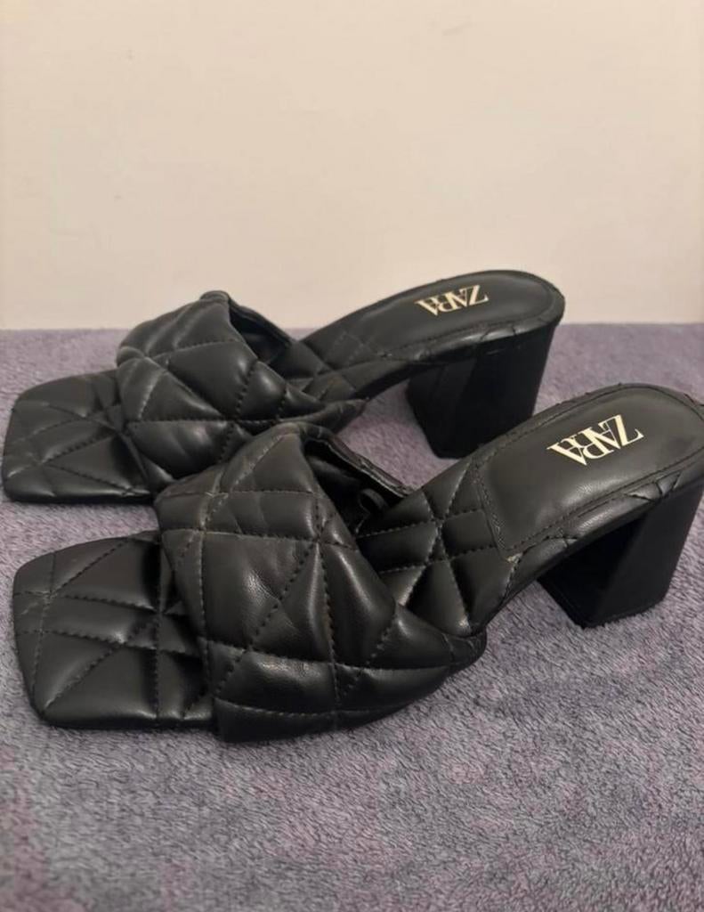 Zara muiltjes 38, Ophalen of Verzenden, Zo goed als nieuw, Sandalen of Muiltjes