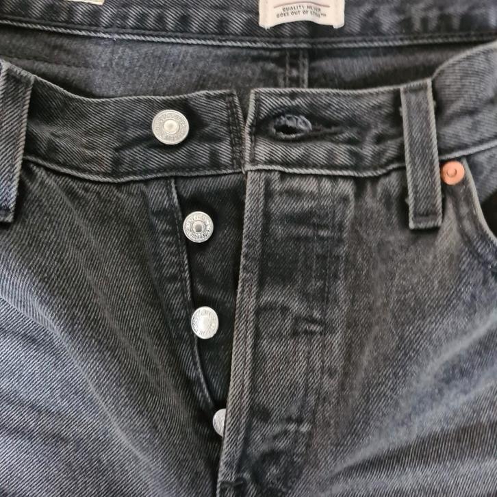 Levi's 501 90s W27/L32, Kleding | Dames, Spijkerbroeken en Jeans, Zo goed als nieuw, W27 (confectie 34) of kleiner, Grijs, Ophalen of Verzenden