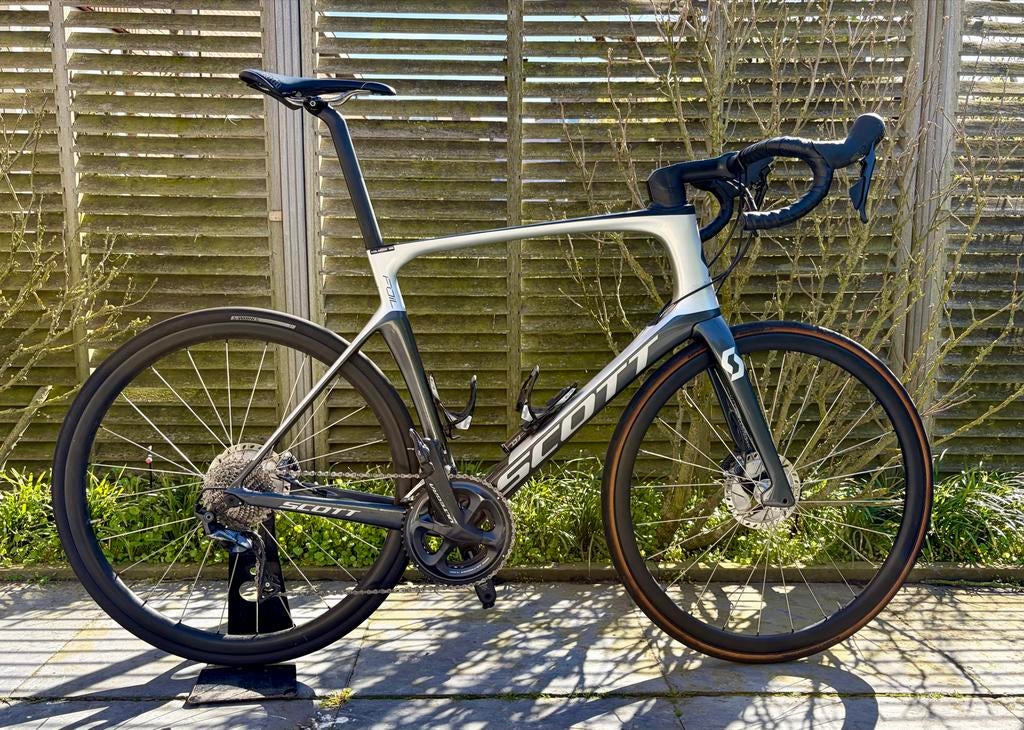 Scott Foil Disc Ultegra XXL Racefiets met Carbon - Hope, 28 inch, Carbon, Heren, 61 tot 65 cm