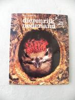 Dierenrijk Nederland, Fred F. Hazelhoff, Ophalen of Verzenden, Zo goed als nieuw, Natuur algemeen