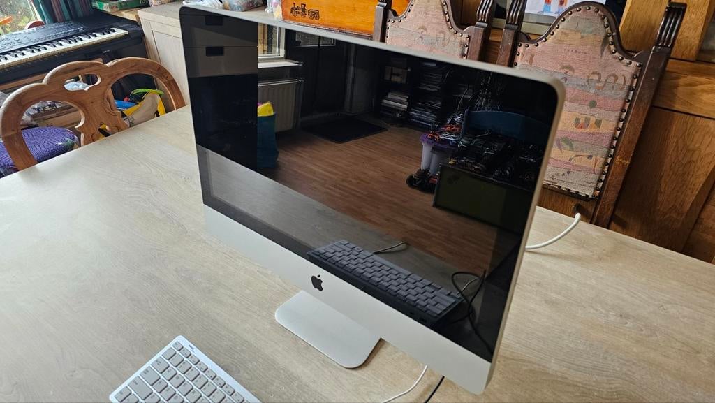 Imac 2009 128gb ssd 8gb Monterey met Dvd speler, Ophalen, Gebruikt, 2 tot 3 Ghz, IMac