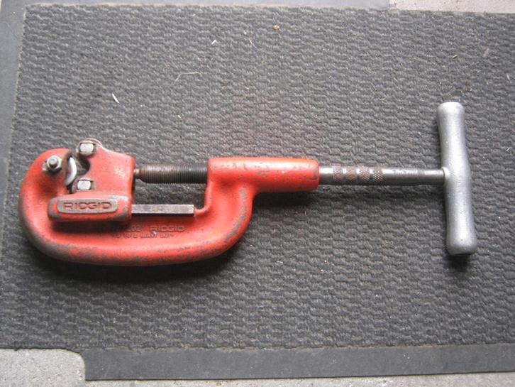 Ridgid  Pijpen/buizen snijder, Doe-het-zelf en Verbouw, Gereedschap | Handgereedschap, Zo goed als nieuw, Ophalen of Verzenden