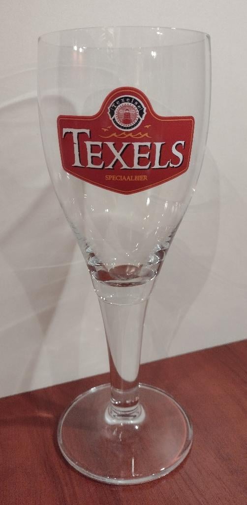 Texels Speciaal Bier Glas op Voet 30cl. (A2), Verzamelen, Biermerken, Ophalen of Verzenden, Gebruikt, Glas of Glazen, Overige merken