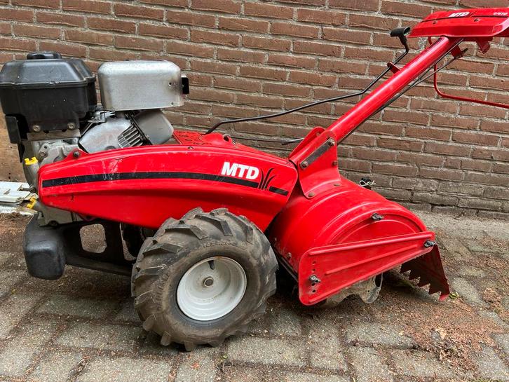 6 pk MTD benzine tuinfrees bakfrees frees, Tuin en Terras, Hand-tuingereedschap, Zo goed als nieuw, Ophalen