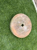 Antieke slijpsteen - Decoratief tuinelement, Antiek en Kunst, Ophalen